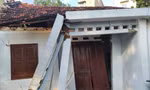 Hàng loạt ngôi nhà nứt toác, sập mái vì nằm cạnh mỏ sét