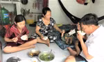 Hỗ trợ tiền thuê nhà cho người lao động: Chủ tịch TPHCM ra 'tối hậu thư' 