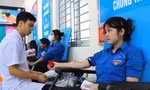 Thanh niên hiến máu tình nguyện, quyên góp ủng hộ trường học thiệt hại do lũ