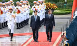 Chủ tịch nước Lương Cường chủ trì lễ đón Tổng thống Pháp Emmanuel Macron 