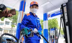 Nguy cơ lũng đoạn thị trường nếu doanh nghiệp tự quyết giá xăng dầu?