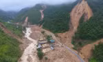 Mưa lớn gây sạt lở, hai mẹ con ở Lào Cai bị lũ cuốn trôi