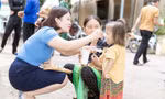 Cô giáo người Mường và hành trình mang 'bữa cơm có thịt' đến với trẻ em miền biên viễn 