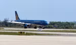 Chuyến bay của Vietnam Airlines hạ cánh khẩn cấp để cấp cứu hành khách