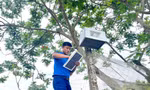Tuổi trẻ Nghệ An làm cảnh báo đuối nước bằng năng lượng mặt trời