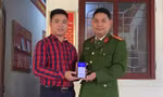 Trả lại hơn 700 triệu đồng cho người chuyển khoản nhầm