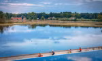 Cycling Through Water: Đạp xe "chill" với view mây nước trên cung đường đẹp nhất tại Bỉ