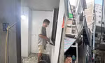 'Đại công trường' chung cư mini cấp tập xây dựng cả ngày lẫn đêm sau vụ cháy 