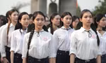 Thí sinh Hoa hậu Việt Nam thăm Nghĩa trang Đường 9: 'Thế hệ trẻ phải sống xứng đáng với sự hy sinh của cha ông'