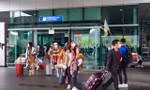 ‘Sốc’ giá vé máy bay du lịch 