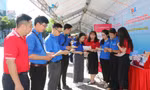Thanh niên An Giang hào hứng thanh toán không tiền mặt