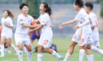Các cầu thủ U19 Phong Phú Hà Nam ăn mừng chiến thắng trước Vĩnh Phúc (ảnh Hà Trang)