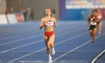 Nguyễn Thị Oanh không có đối thủ ở đường chạy 5.000m nữ, SEA Games 32 (ảnh Bùi Lượng)