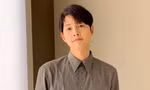 Ly hôn gần 2 năm, Song Hye Kyo vẫn bị réo tên vì chi tiết nhỏ trong ảnh của Song Joong Ki