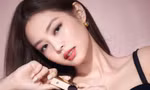 Phát hiện tài khoản mạo danh, Jennie có pha xử lý chứng tỏ EQ cao ngất ngưởng