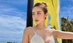 Mặc táo bạo đón sinh nhật, Huyền Lizzie lộ dấu vết khó hiểu ở vùng nhạy cảm