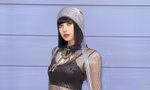 Idol gặp sự cố với pháo hoa thì nhiều, nhưng xử lý tinh tế như Lisa thì chưa từng gặp