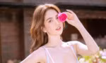 'Thót cả tim' với clip 'nóng' mới nhất của Ngọc Trinh, vận động nhẹ cũng đủ ngực 'trào' ra