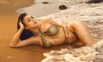 Bỏng mắt trước loạt ảnh bikini khoe thân hình vạn người mê của Phương Oanh 'Hương vị tình thân'