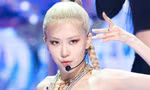 Soi lại những hành động gây tranh cãi của Rosé BLACKPINK: Do thiếu tinh tế hay quá vô tư?