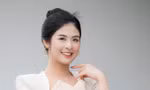 Lộ diện 'nàng Hậu' đa tài của V-biz: Thiết kế áo dài, kinh doanh thời trang và còn gì nữa?