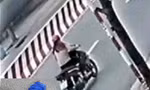 Tông cụ ông nguy kịch, cô gái tăng ga bỏ chạy mặc nạn nhân giữa đường
