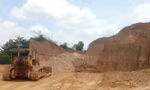 Công ty của một cựu cảnh sát bị điều tra vì khai thác khoáng sản trái phép