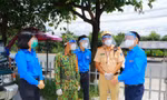 Bí thư T.Ư Đoàn khen thưởng tập thể, cá nhân và trao túi an sinh tại Bình Dương