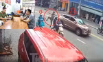 Lời khai của người đàn ông đạp nữ tài xế xe ôm ngã nhào ở Bình Dương
