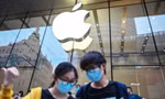 Apple lãi đậm, Microsoft mất 'ngôi vương'