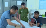 [Video] Giáp mặt bố vợ trùm ma túy Tàng Keangnam