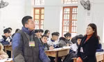 Ý chí mạnh mẽ của nam sinh tật nguyền suốt 11 năm đạt học sinh giỏi