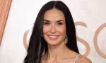 Demi Moore ngậm ngùi trắng tay ở Oscar