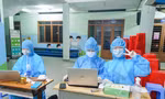 Sinh viên ngành y tình nguyện vào dịch tâm dịch quận Gò Vấp hỗ trợ truy vết