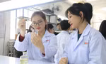 Hai trường đại học đầu tiên công bố điểm sàn khối ngành sức khỏe và đào tạo giáo viên