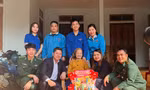 Bữa cơm tất niên - Ấm tình lòng Mẹ