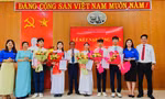 71 học sinh tuổi 18 ở Quảng Trị được kết nạp Đảng đúng dịp kỷ niệm ngày sinh Bác Hồ