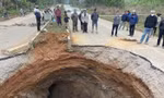 Sau ban bố tình huống khẩn cấp, phương án xử lý 'hố tử thần' ở Bắc Kạn thế nào?