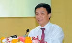 Ông Triệu Thế Hùng tại Kỳ họp thứ 24 HĐND tỉnh Hải Dương khóa XVII. Ảnh: Báo Hải dương 