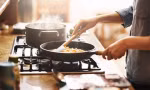 Những sai lầm khi nấu ăn có thể gây ung thư mà đa phần người Việt đều mắc phải