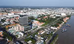 Nhiều giám đốc, chủ tịch huyện của tỉnh Tiền Giang nghỉ hưu trước tuổi khi sáp nhập tỉnh.