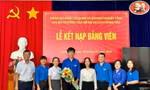 Kết nạp Đảng cho đoàn viên là 'Sinh viên 5 tốt'