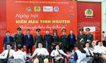 Cán bộ, chiến sĩ công an tham gia hiến máu phát động Tháng Thanh niên 2023 