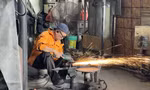 Tin mới vụ hàng chục xe rác ùn ứ: Công nhân VWS đã quay lại làm việc