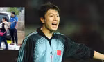 Thủ môn từng dự World Cup của tuyển Trung Quốc đi bán trái cây dạo