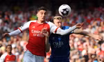 Giành chiến thắng trước Everton 2-1, Arsenal vẫn ngậm ngùi nhìn Man City nâng cúp vô địch