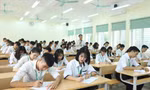 Tự chủ đại học kèm theo nỗi lo học phí tăng đối với sinh viên Ảnh: Diệp An 