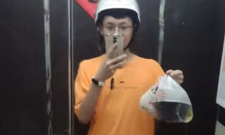 Tân sinh viên mất gần 3 triệu đồng sau ba ngày làm shipper giao đồ ăn