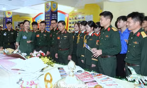 Hơn 2.500 lượt học viên Học viện Kỹ thuật Quân sự tham gia nghiên cứu khoa học