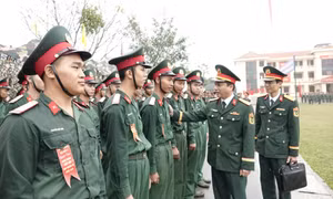 Phát động '3 Tiên phong quyết thắng' tại trung đoàn chủ lực của Quân đoàn 12
